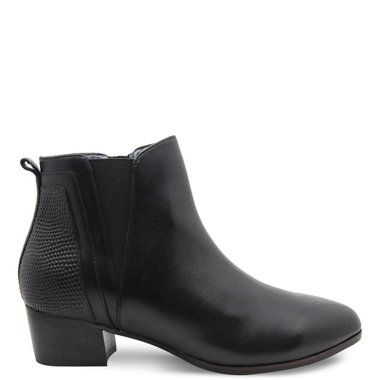 Frankie4 Darcy Black Womens Boot