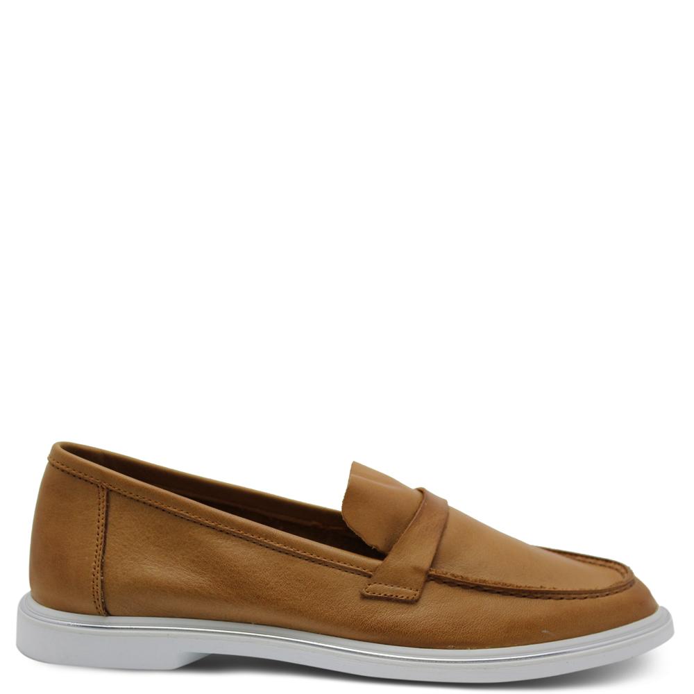 lesansa Elly tan Womens flat