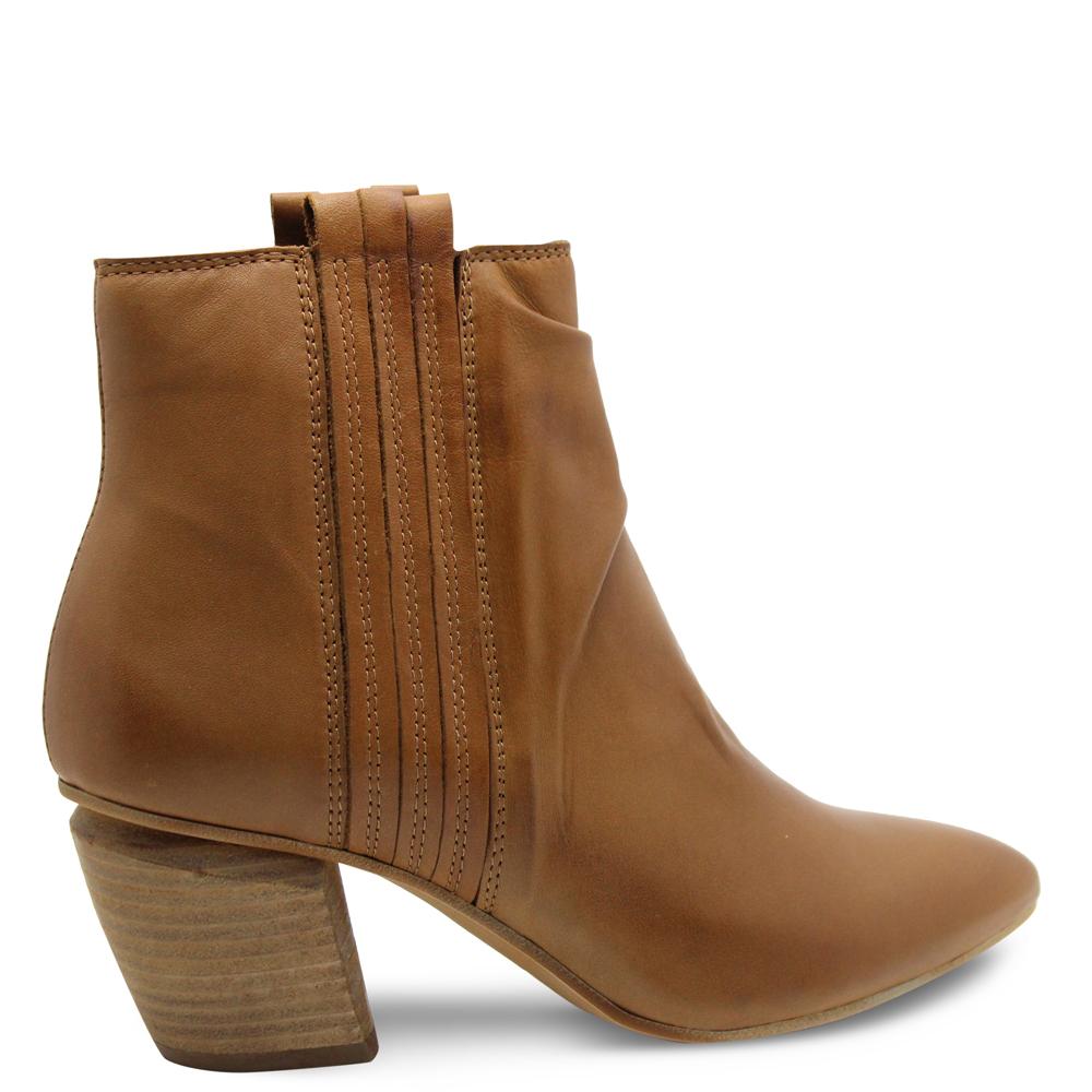 Eos Atis Brandy Womens Heel Boot