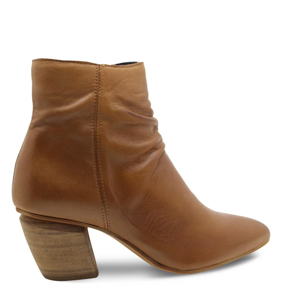 Eos Attica Brandy Womens Boot