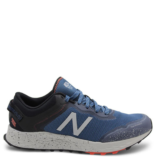 New Balance Arishi trail Mens Navy Runner
