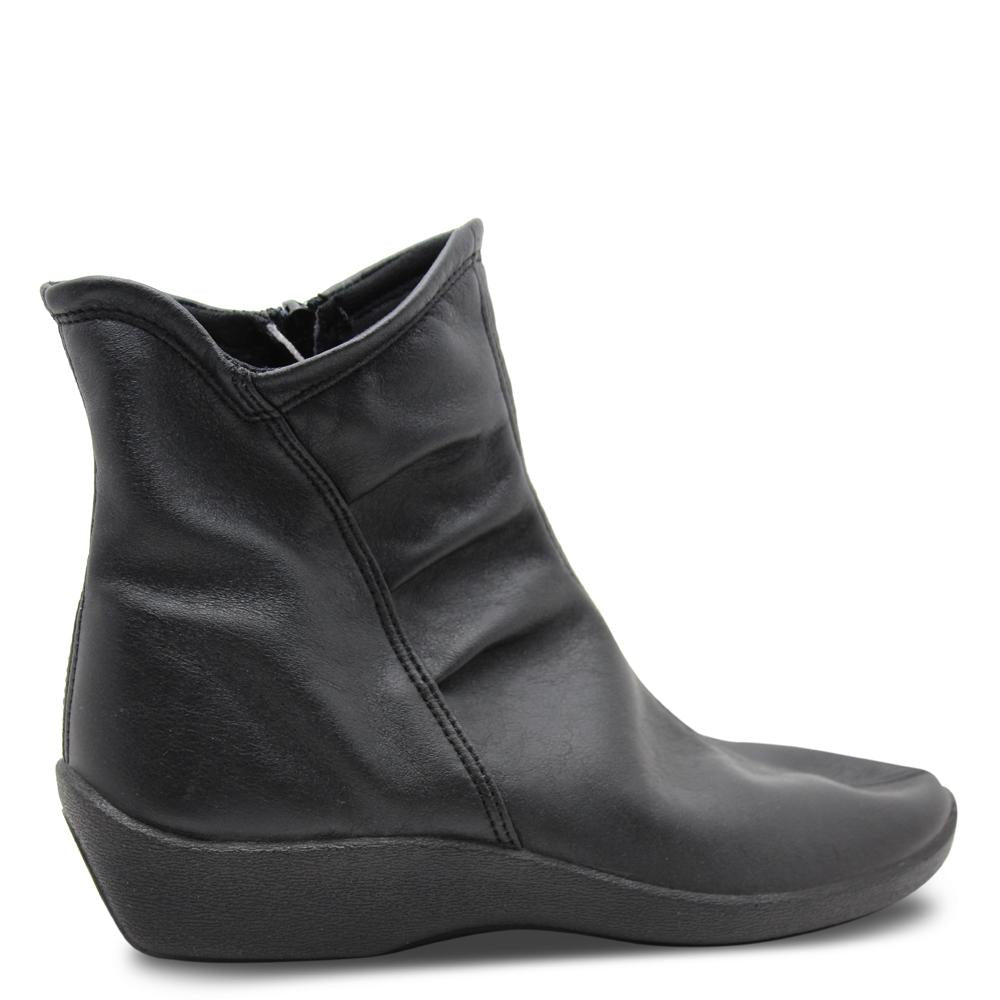 Arcopedico L19 Black Womens Boot
