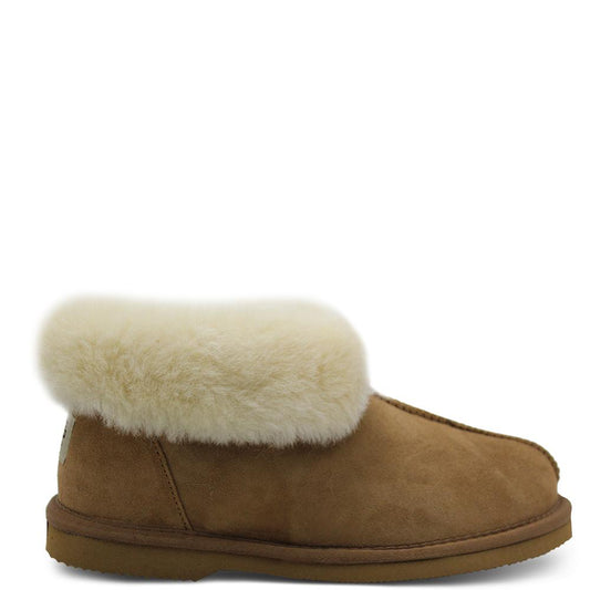 Comfort Me Ugg Chestnut Unisex Slipper